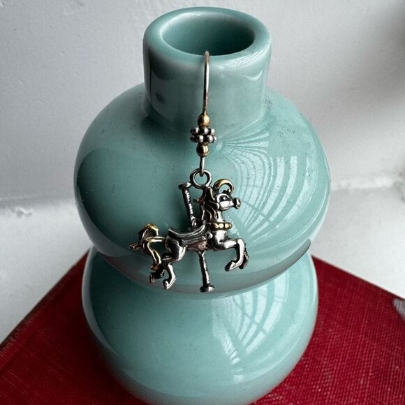 Vintage Sterling Silver Carousel Horse Dangle Earring - Picture 4 of 5